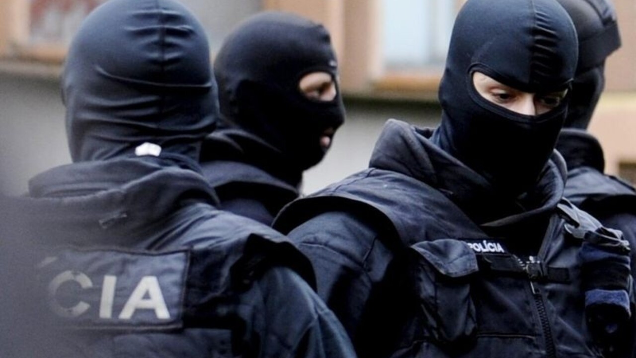 Kukláči ÚBOK ÚBPK NAKA polícia (TASR)